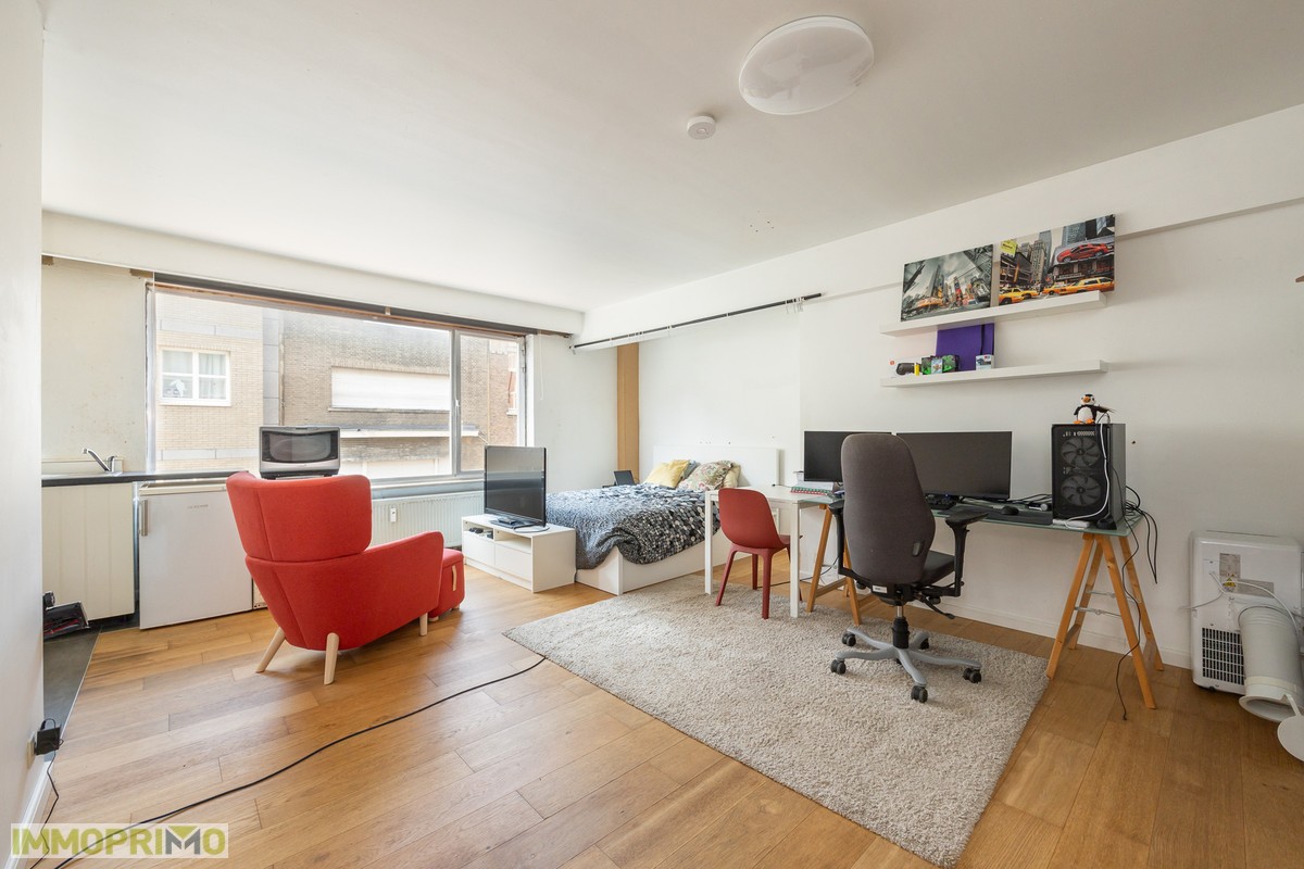 Apartment for sale in Berchem with 1 bedroom - photo 2