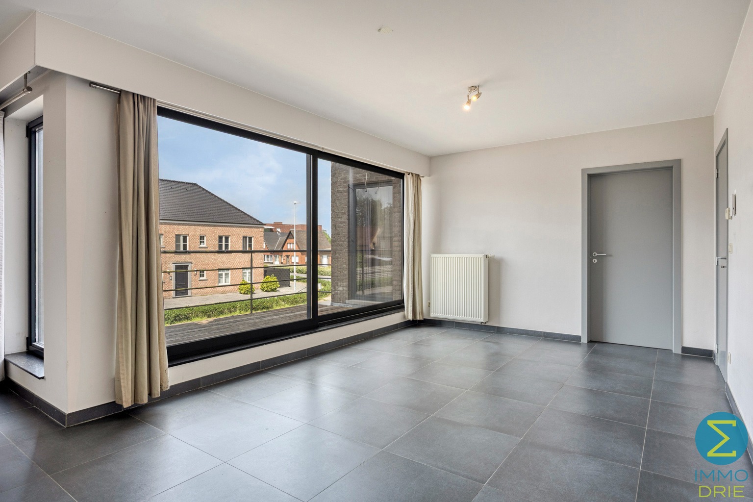 Ruim appartement met 2 slaapkamers en garagebox te Dessel - foto 4