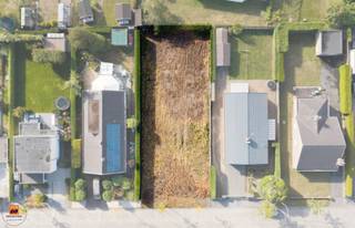 Op zoek naar de ideale plek om uw droomwoning te realiseren? Dan is dit ruime perceel bouwgrond in Evergem precies wat u zoekt. Gelegen in een...