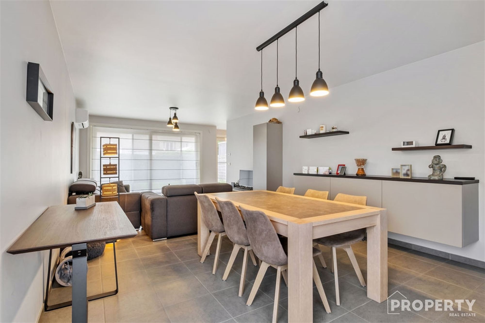 Halfopen instapklare woning in rustige buurt te Kuurne! - foto 1