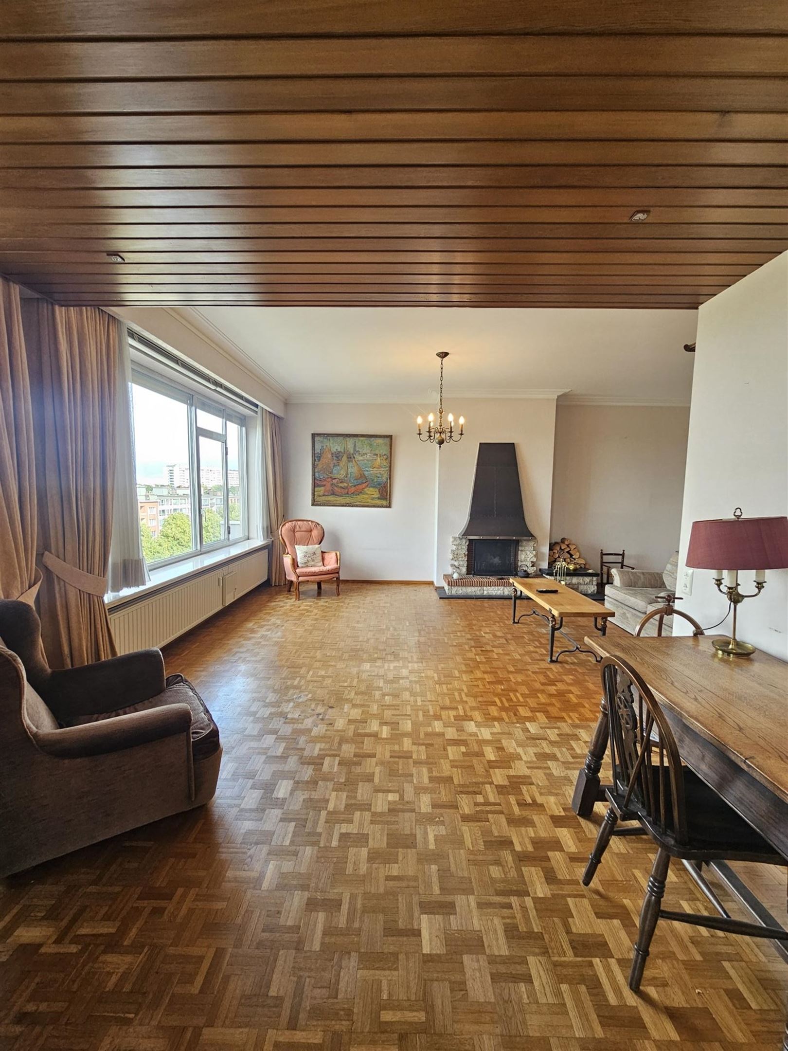 Ruim appartement met 4slpks, terras en garagebox - foto 4