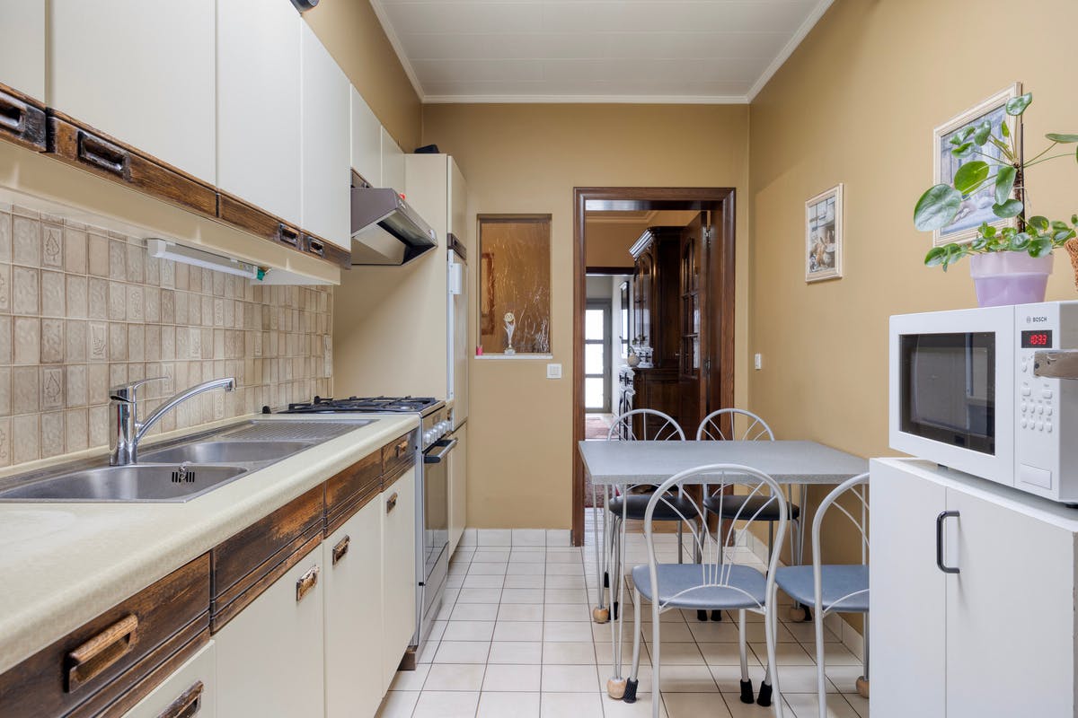 Woning op toplocatie te koop in hartje Harelbeke - foto 4