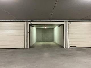 In een ondergronds garagecomplex genaamd Wellington garages gesitueerd ten noorden van de Hippodroom Wellington en onder de Kinepolis, gelegen aan...