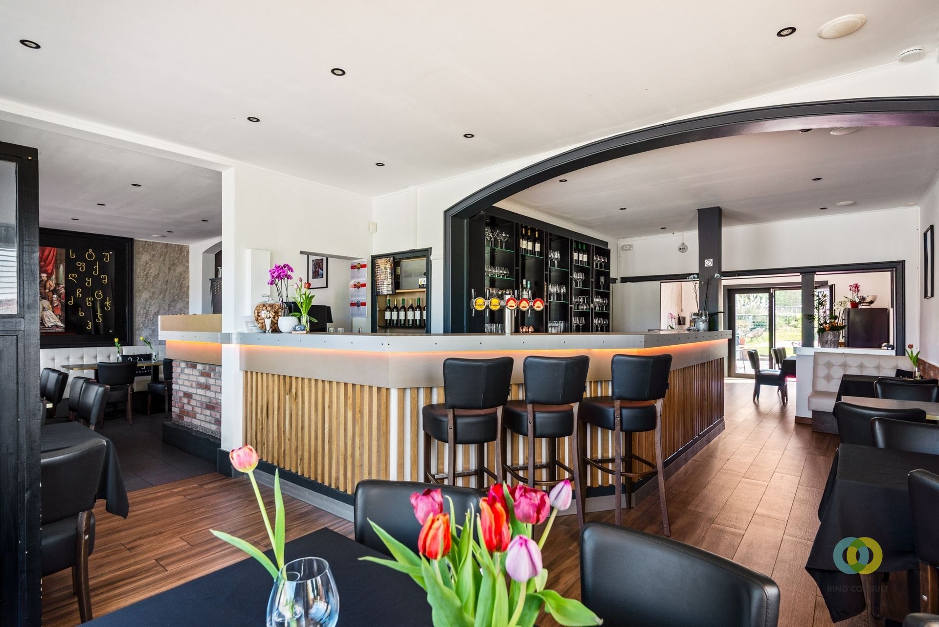 Gebouw voor gemengd gebruik in Koningslo - foto 4