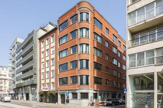 Prins Albertpark - zeer luxueus ingericht appartement van 158 m² op de 5e verdieping van een volledig gerenoveerd gebouw.Het appartement heeft rondom...