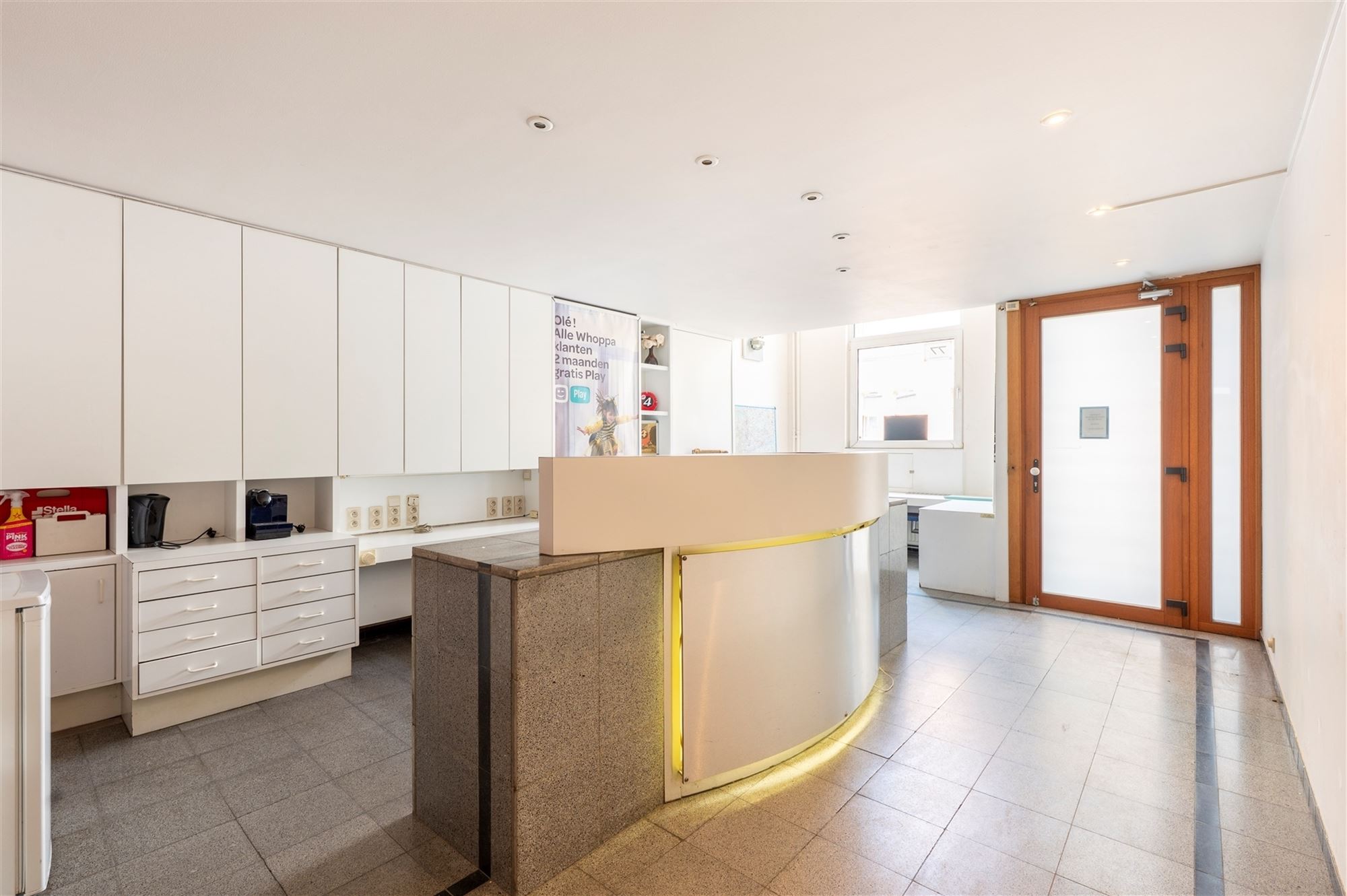 Kantoorgebouw met mogelijkheden! - foto 3