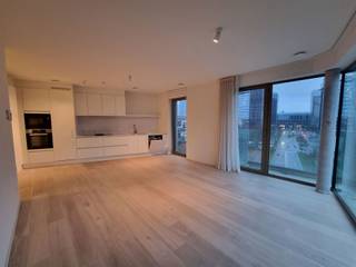 BRUSSEL, in de recente residentie RIVA, tegenover Tour & Taxi en vlakbij het Noordstation, prachtig appartement met 2 slaapkamers van ±90m²...