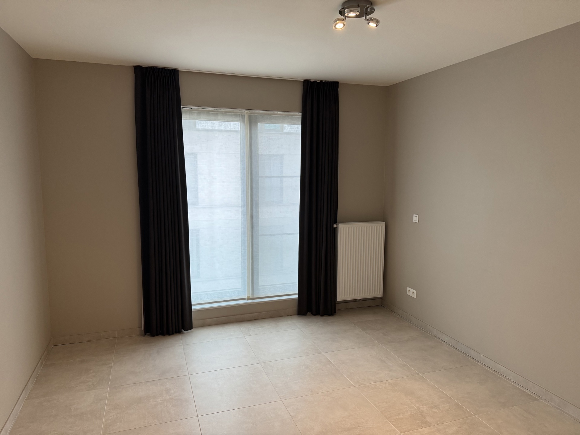 Appartement à louer à Beveren-Kruibeke-Zwijndrecht avec 2 chambres - photo 5