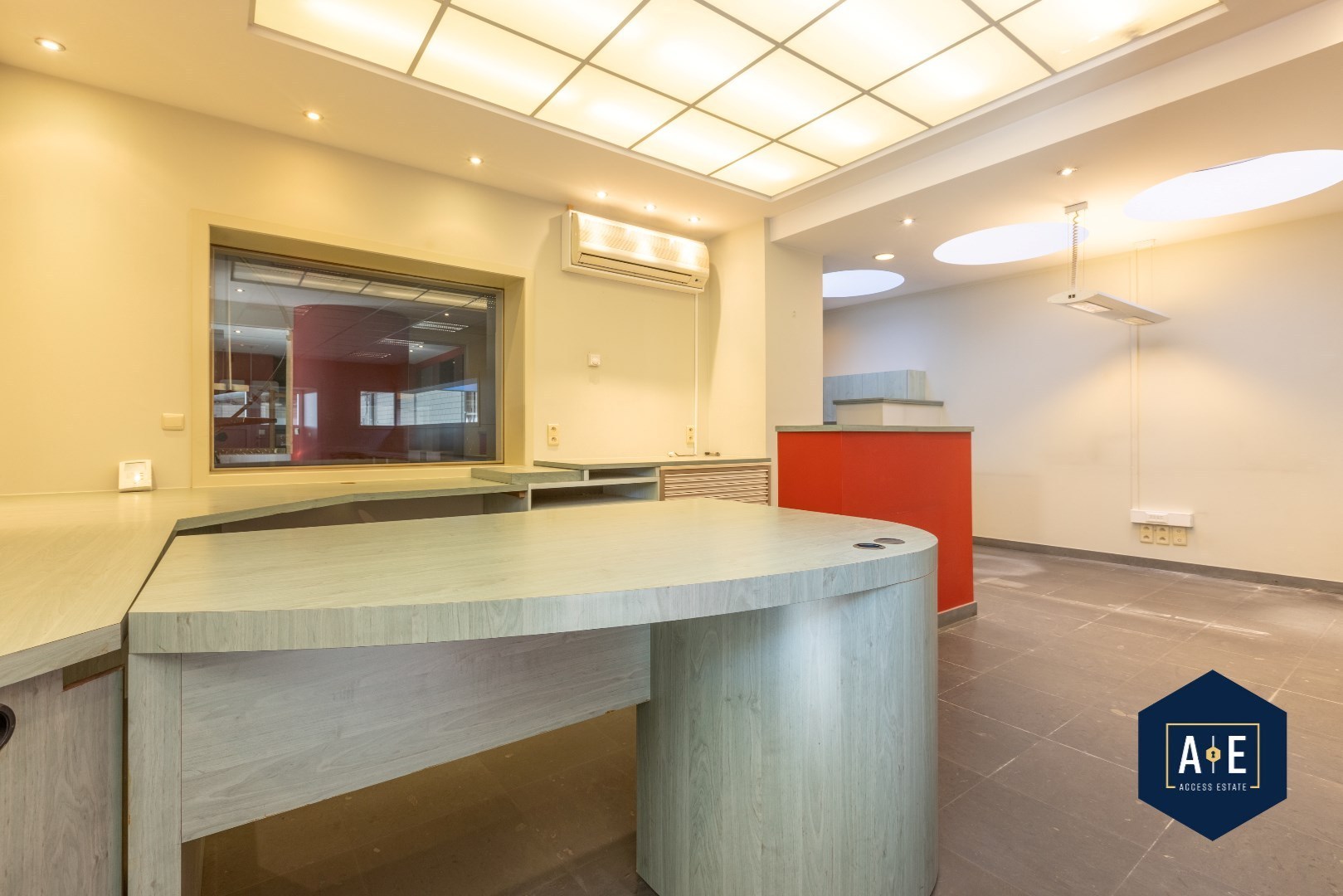 Commerciële ruimte/kantoren in centrum Wetteren te huur - foto 4