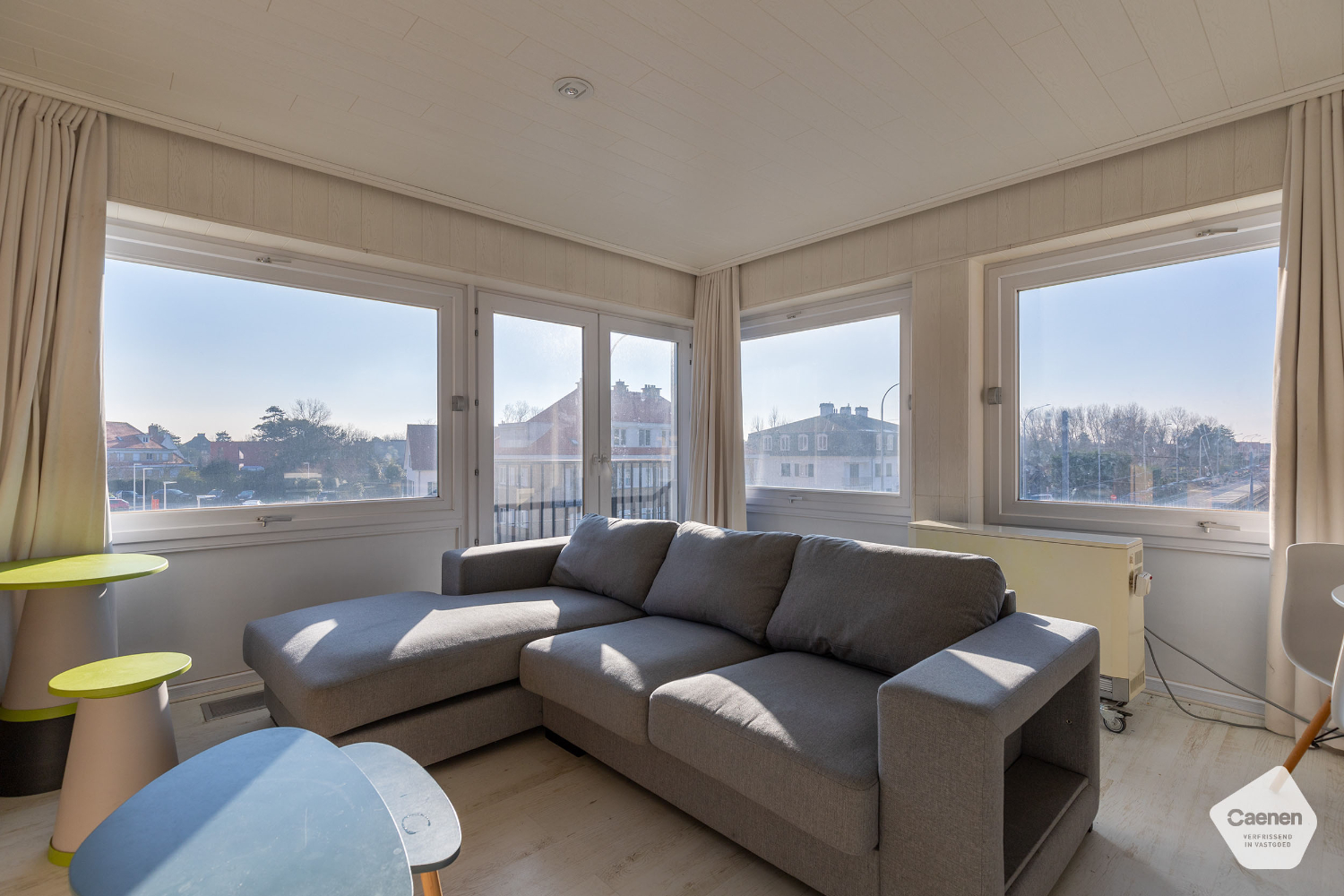 Zuid-west gericht hoekappartement met 1 slaapkamer - foto 1