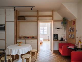 Bijzonder duplexappartement (240 m²) met vier slaapkamers, telkens met eigen sanitair en buitenruimte, gelegen in een kleinschalige residentie...