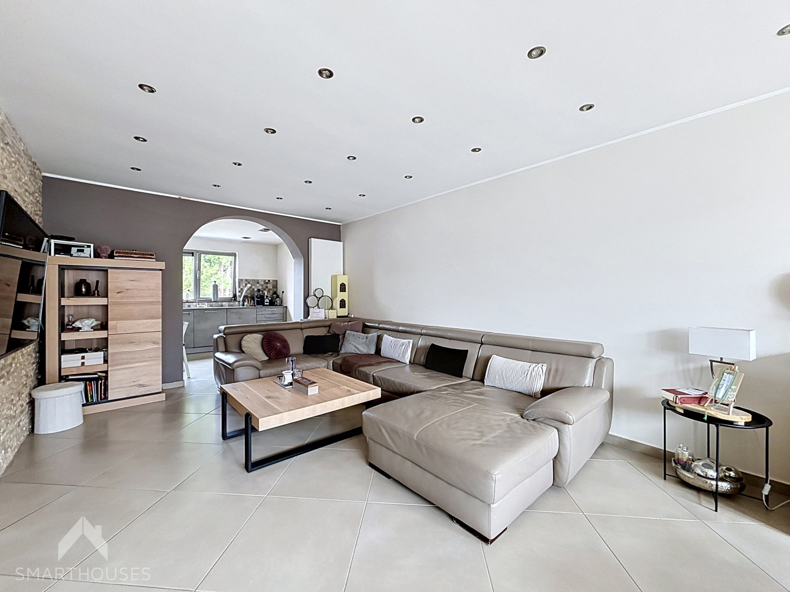 Gerenoveerde bel-étage met 3 slaapkamers op toplocatie - foto 3