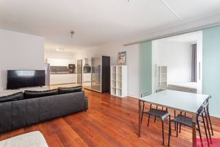 Instapklaar & volledig bemeubeld 1-slaapkamerappartement op topliggingOp zoek naar een zorgeloze investering of een eigen stek waar u meteen kan...