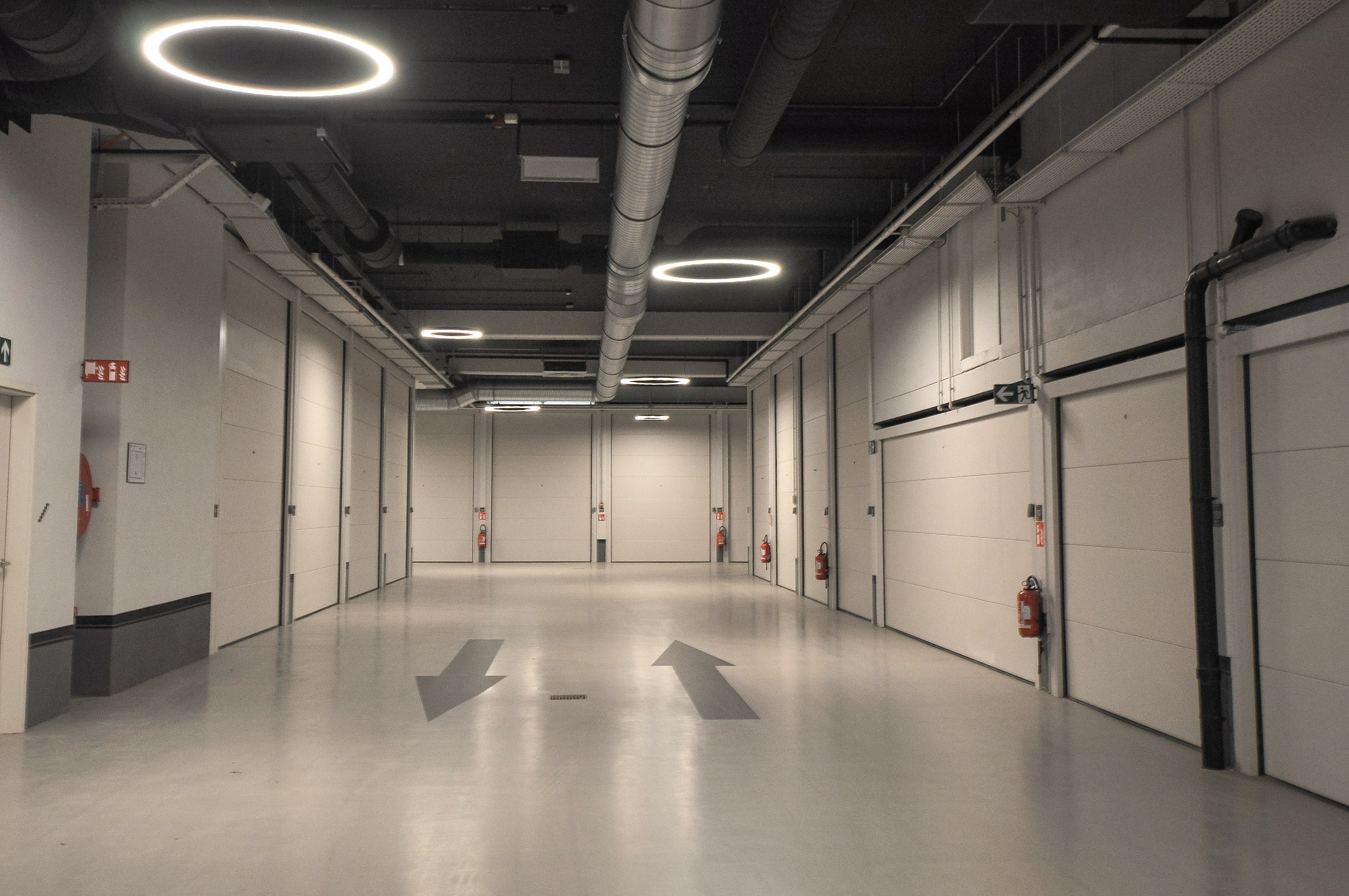 Très grand garage d'environ 23 m² situé au Zoute. - photo 4