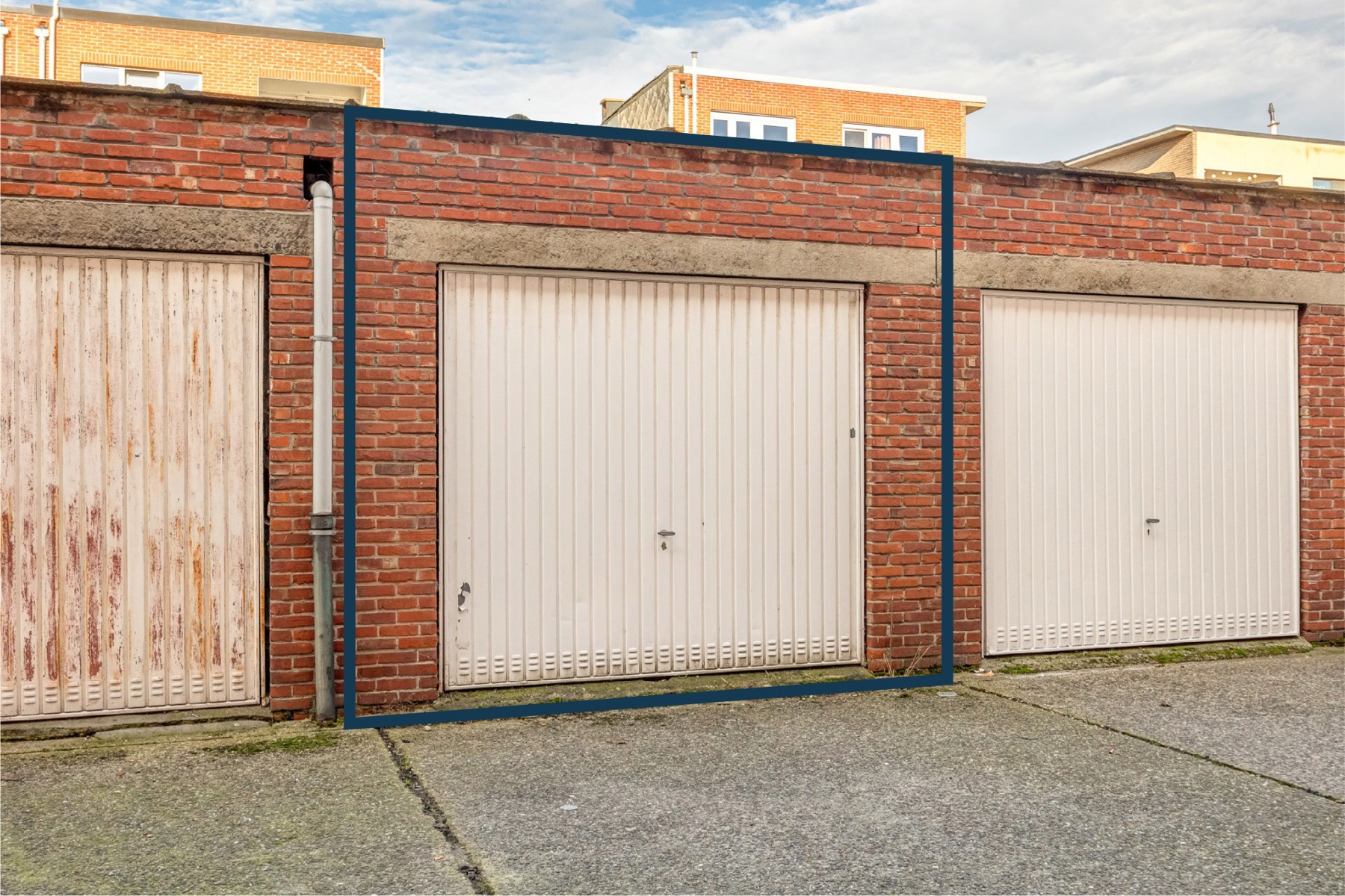 Ruime gesloten garagebox te hartje Merksem - foto 4