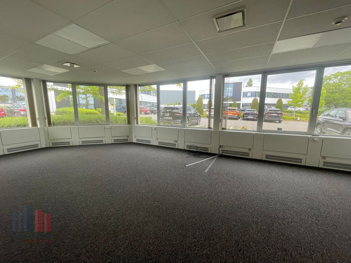 Kantoren en magazijnen met visibiliteit vanaf R0 - foto 2