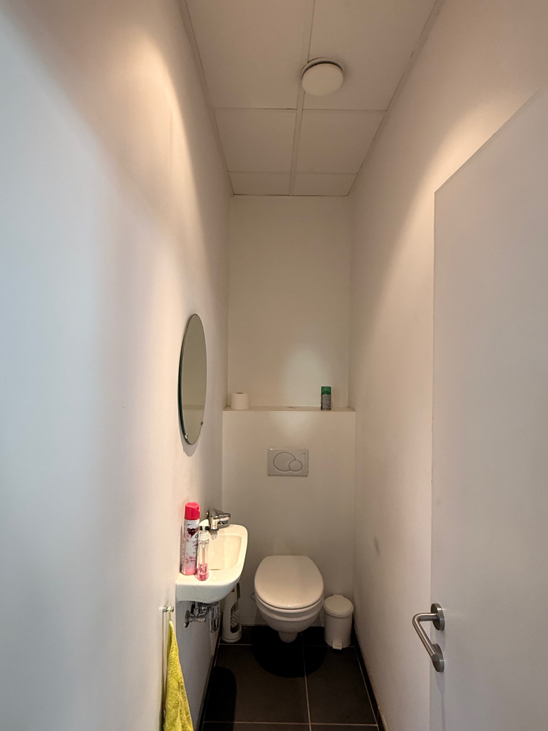 Commercial à louer à Buggenhout - photo 5