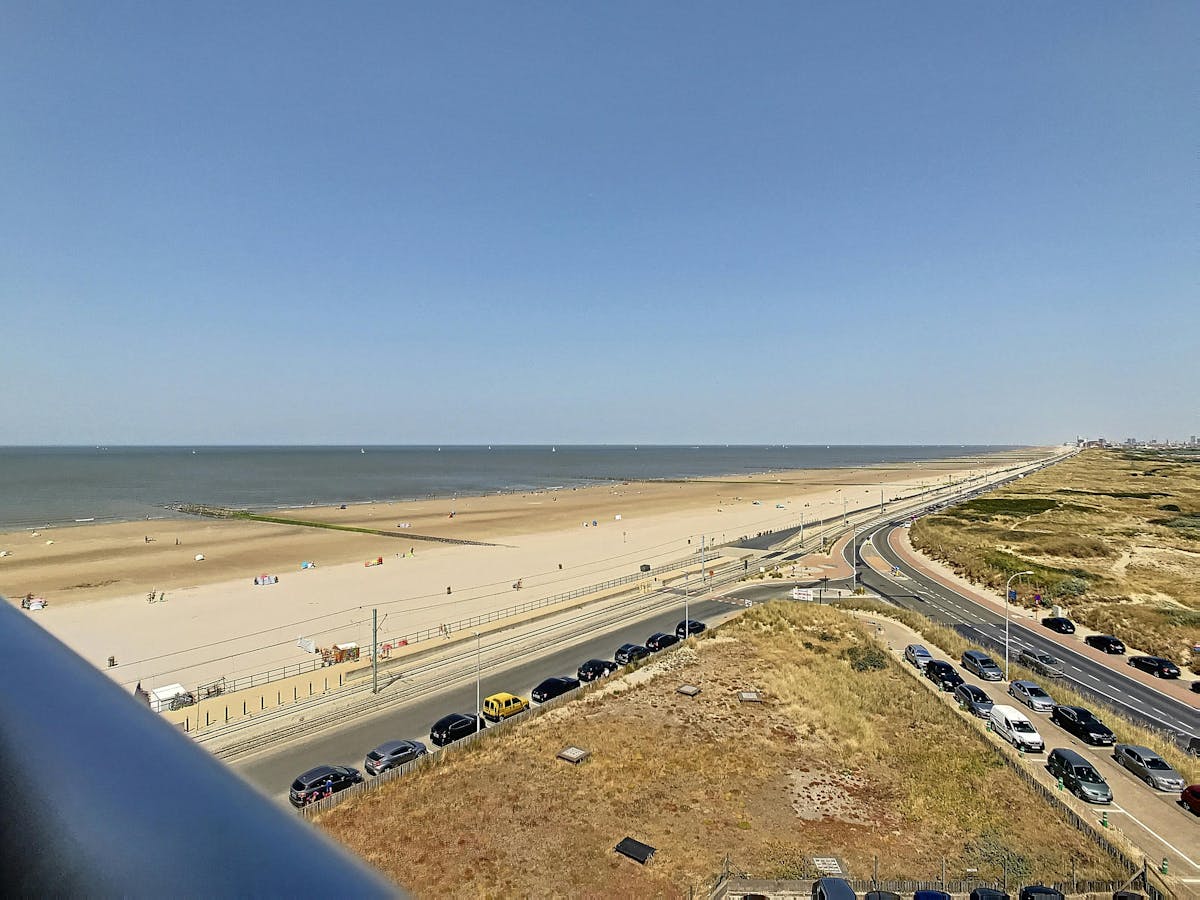 2 slaapkamer appartement met zeezicht te huur in Middelkerke - foto 4