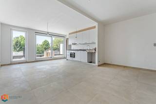 Residentie "DE ZWAAN", een kleinschalig gebouw bestaande uit 4 appartementen, bevindt zich op een goede locatie te Westerlo in de nabijheid...