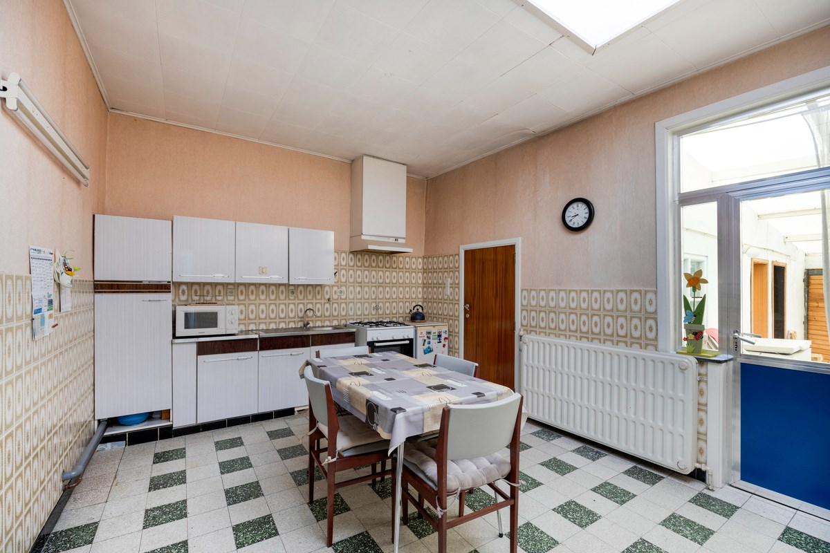 Goedgelegen woning met grote weide - foto 5