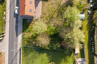 Droom je van rustig wonen in het groen? Deze bouwgrond in het landelijke Waarbeke biedt een unieke kans om jouw eigen woning te realiseren.Het...