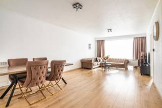 Living on the Mechelsesteenweg in Lier means having everything within easy reach. Just a few minutes walk brings you to the lively city centre...