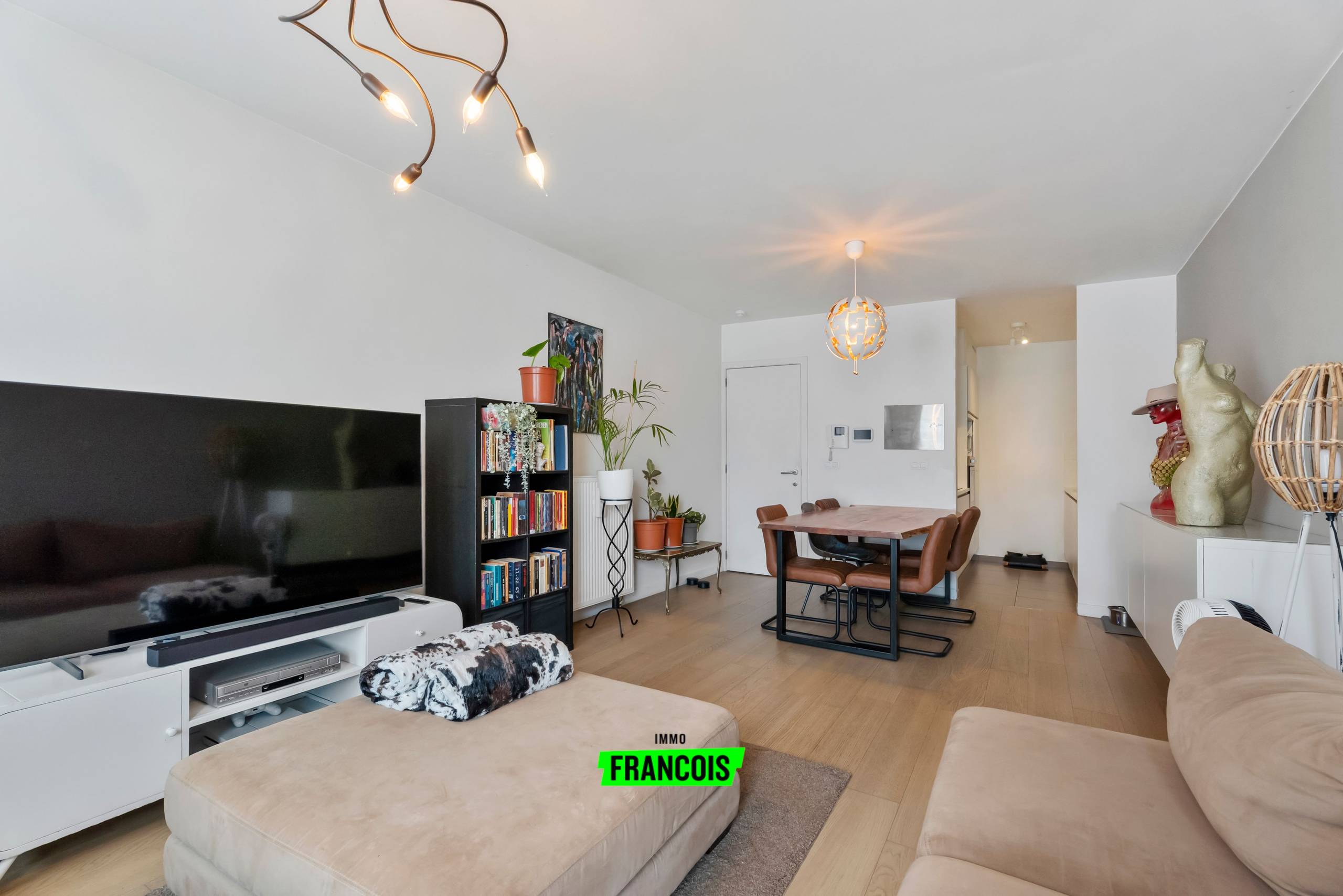 Appartement à vendre à Harelbeke avec 2 chambres - photo 1