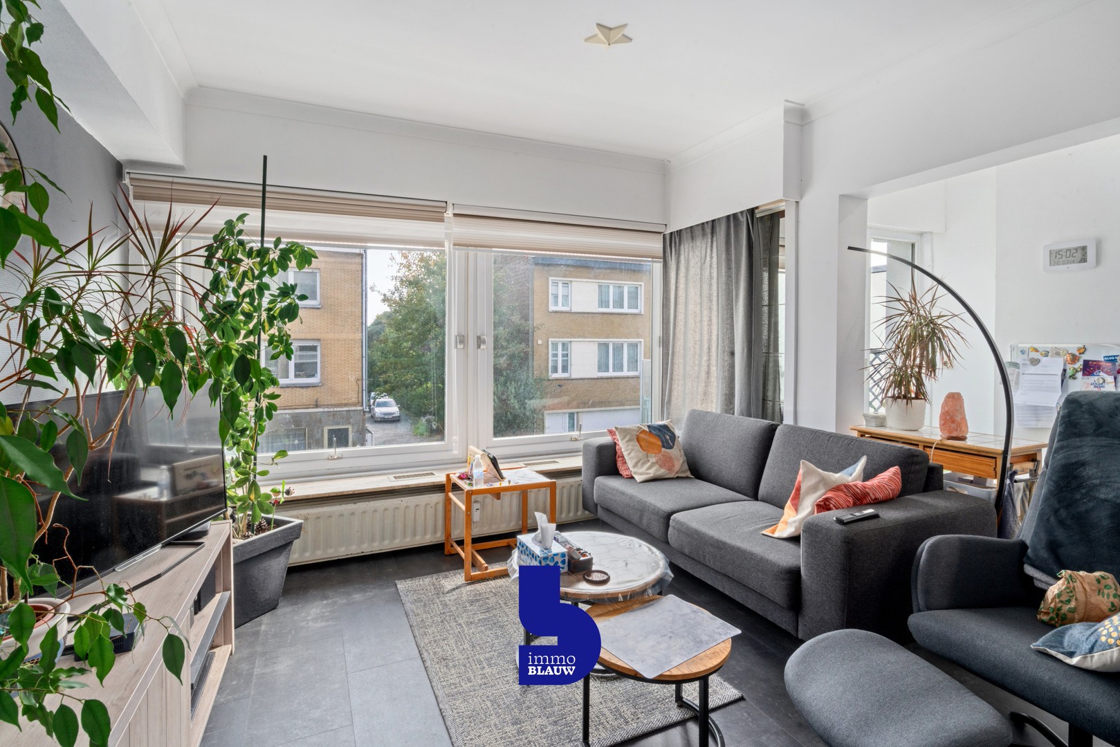 Instapklaar 2 slaapkamer appartement met terras. - foto 2