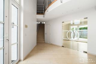 Moderne villa met open zicht op de velden, gelegen in een rustige villawijk te Knokke-Heist.