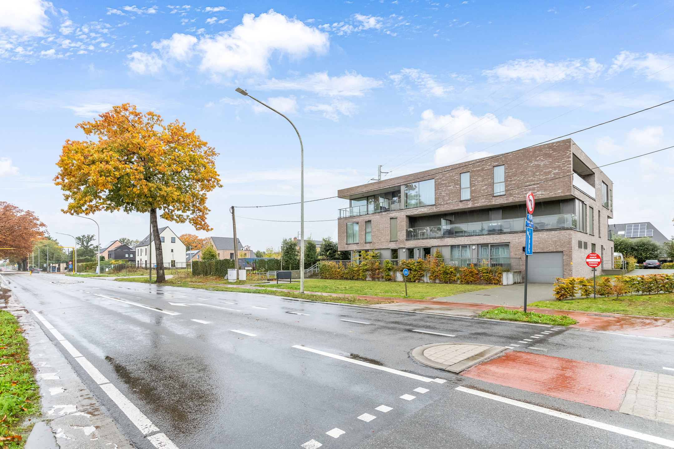 1 slpk assistentiewoning met terras, ondergrondse parking en kelderberging - foto 1