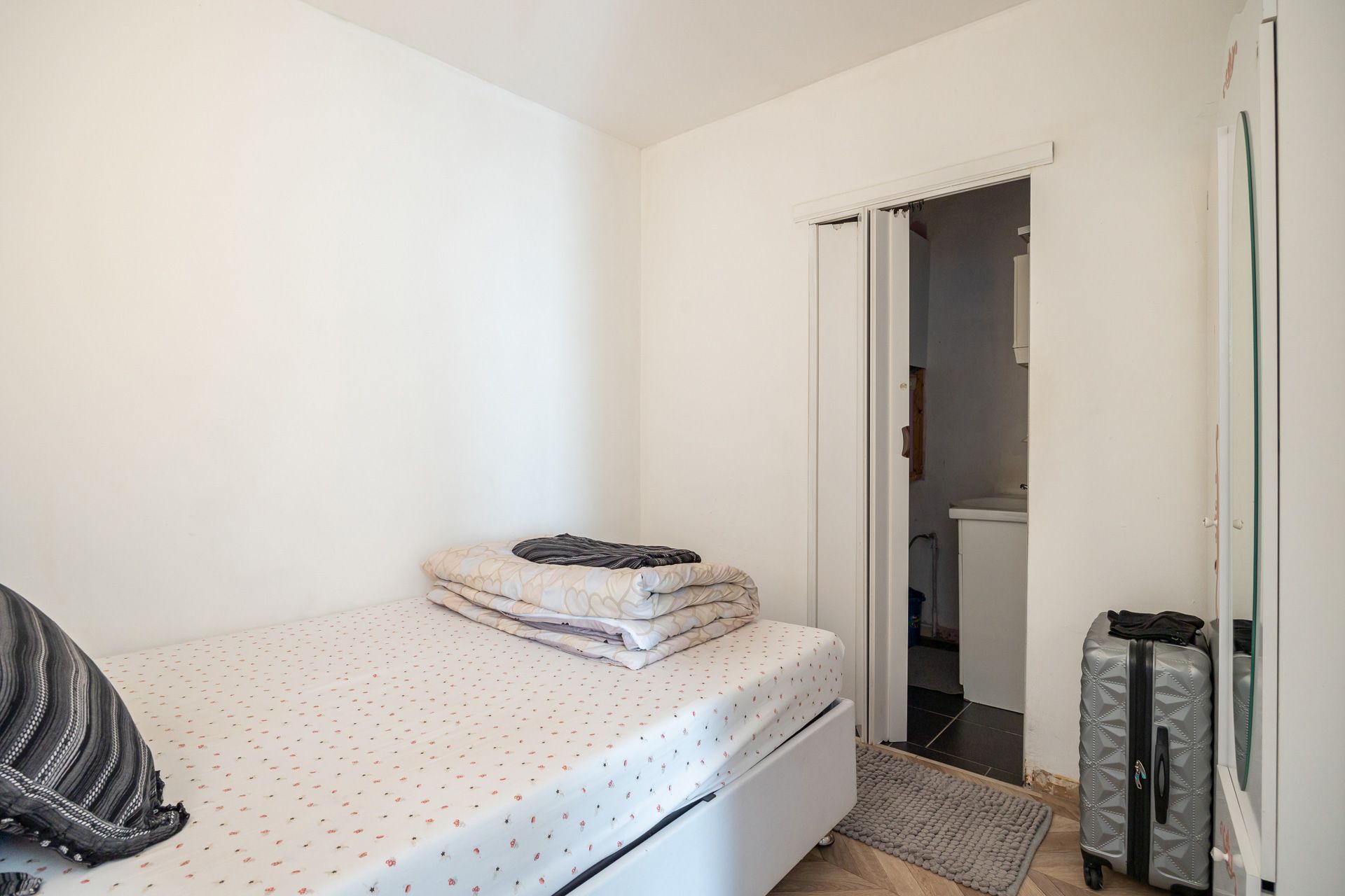 Opbrengsteigendom met drie appartementen op toplocatie - foto 4