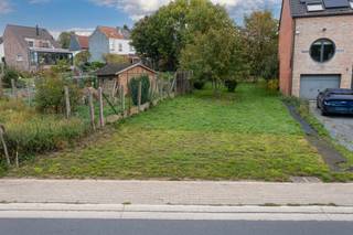 Ontdek deze interessante bouwgrond van 5a38, op een steenworp van het centrum en alle voorzieningen. Op dit perceel kan een moderne...