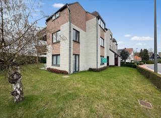 AlgemeenIn de Potaardeberg te Merelbeke bevindt zich dit appartement in een rustige en aangename omgeving. Dankzij de centrale ligging zijn horeca,...