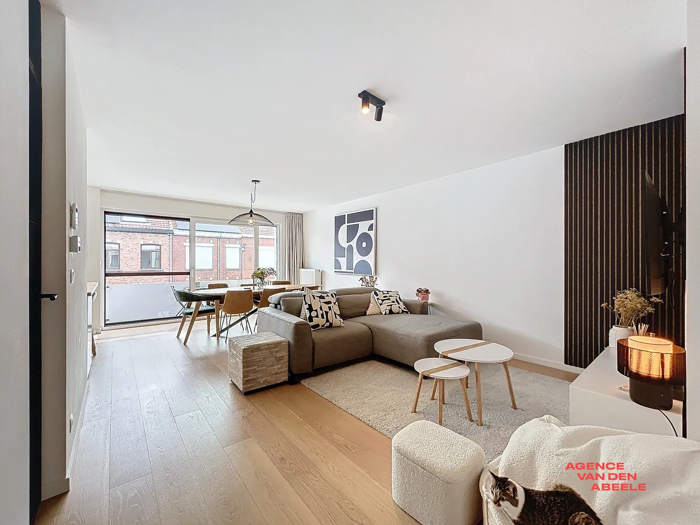 Ruim en lichtrijk tweeslaapkamer appartement - foto 3