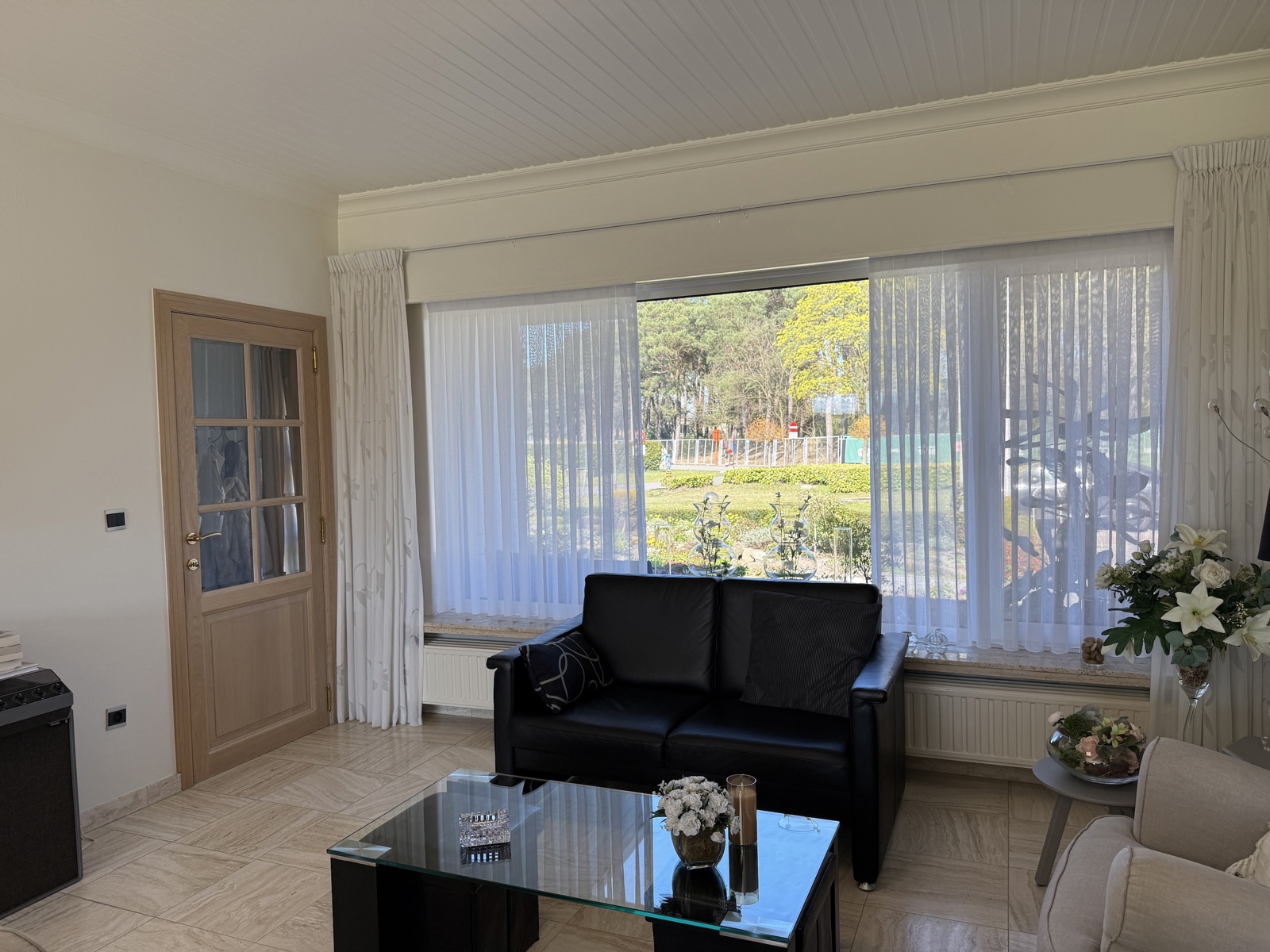 Prachtige gelijkvloerse woning met 4 slpk op 13a 44ca - foto 5