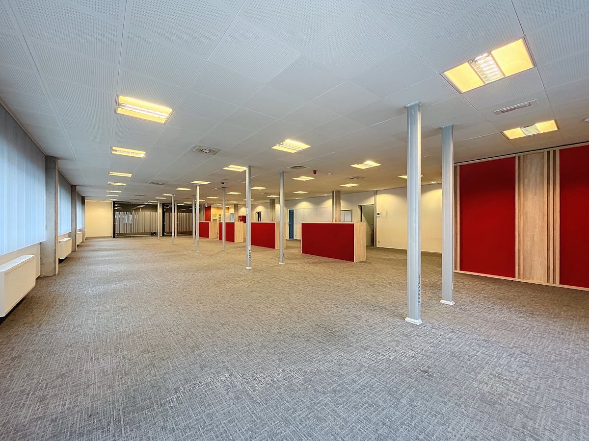 Offices to rent in Ghent - photo 1