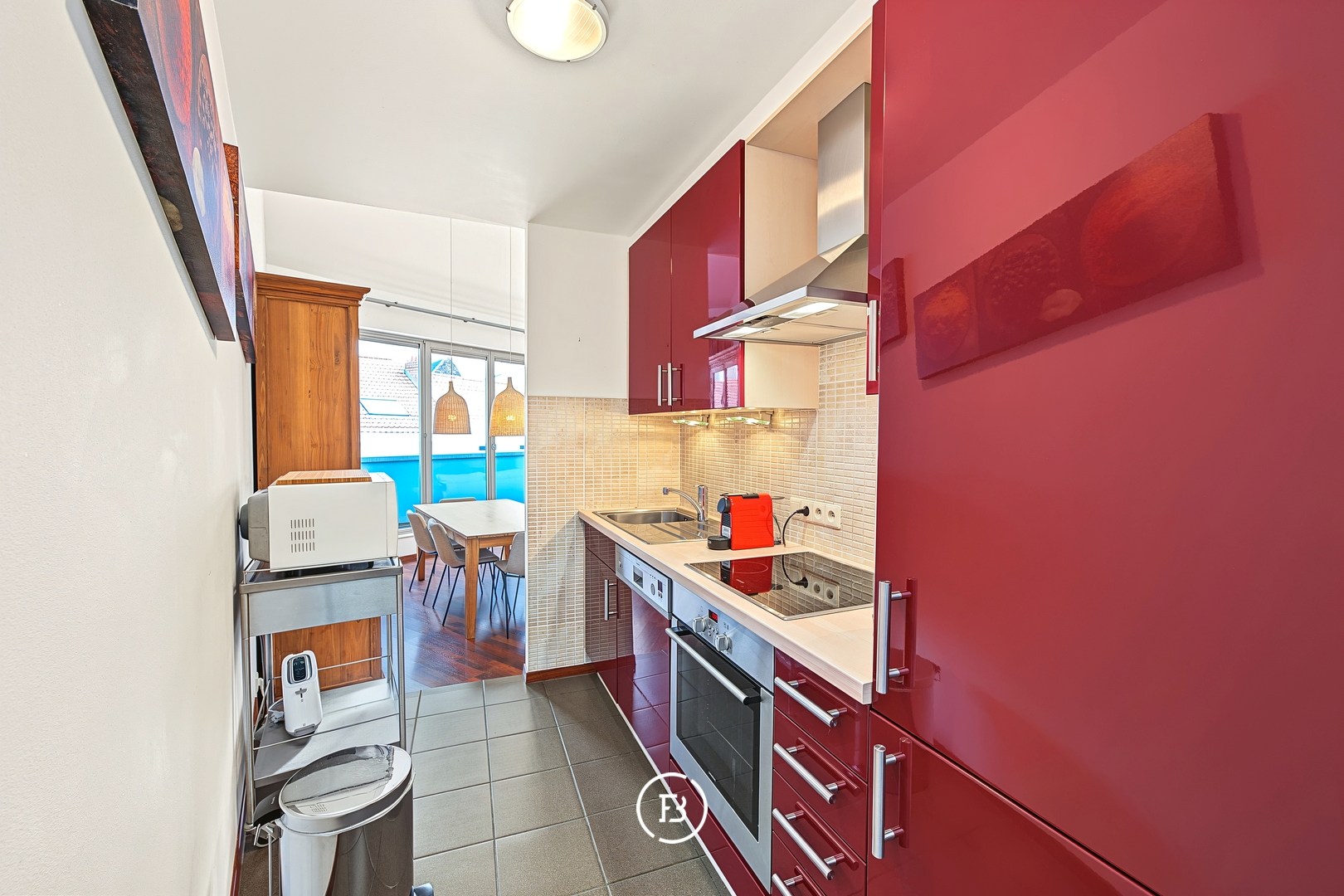 Gemeubelde duplex nabij Grote Markt - foto 5