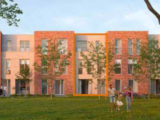 Deze gesloten bebouwing met een grondoppervlakte van 140m² combineert efficiënt ruimtegebruik met hedendaags wooncomfort. Op het gelijkvloers vind je een open leefruimte met keuken, een berging en een apart toilet. De eerste verdieping beschikt over drie slaapkamers, een ingerichte badkamer, een berging en een apart toilet. De tweede verdieping heeft een ruime slaapkamer met dressing, een berging en een tweede optionele badkamer. Geïnteresseerd? Neem contact op via 03 808 43 94 of info@matexi.be.