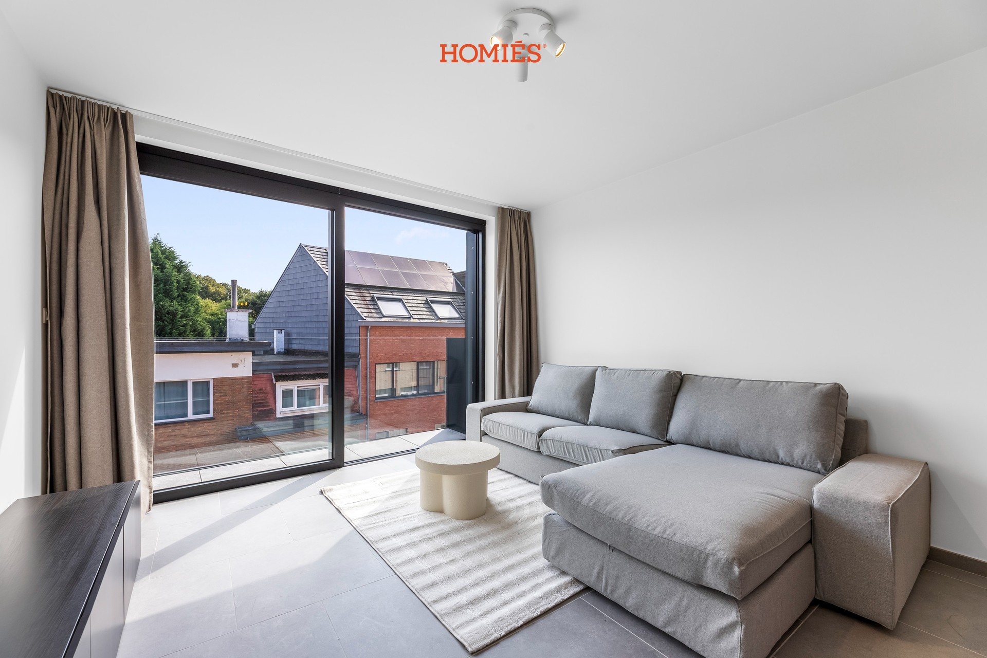 Gloednieuw gemeubeld één-slaapkamer appartement - photo 3
