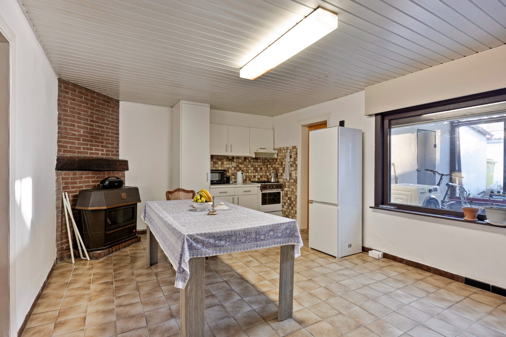 Te renoveren woning nabij het centrum van Mol ! - foto 5