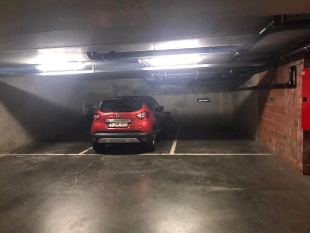 Overdekte autostaanplaats te huur - foto 5