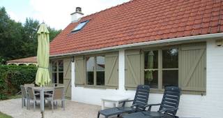 TE KOOP: VAKANTIEWONING NR 143 IN DOMEIN DUINENDAELE, DE PANNEOntdek deze goed onderhouden vakantiewoning met een fantastische ligging aan de rand...