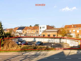 Langsheen de Sint-Jansbergsesteenweg in Leuven bieden wij een projectgrond te koop aan met een uitgewerkte stedenbouwkundige voorstudie voor...