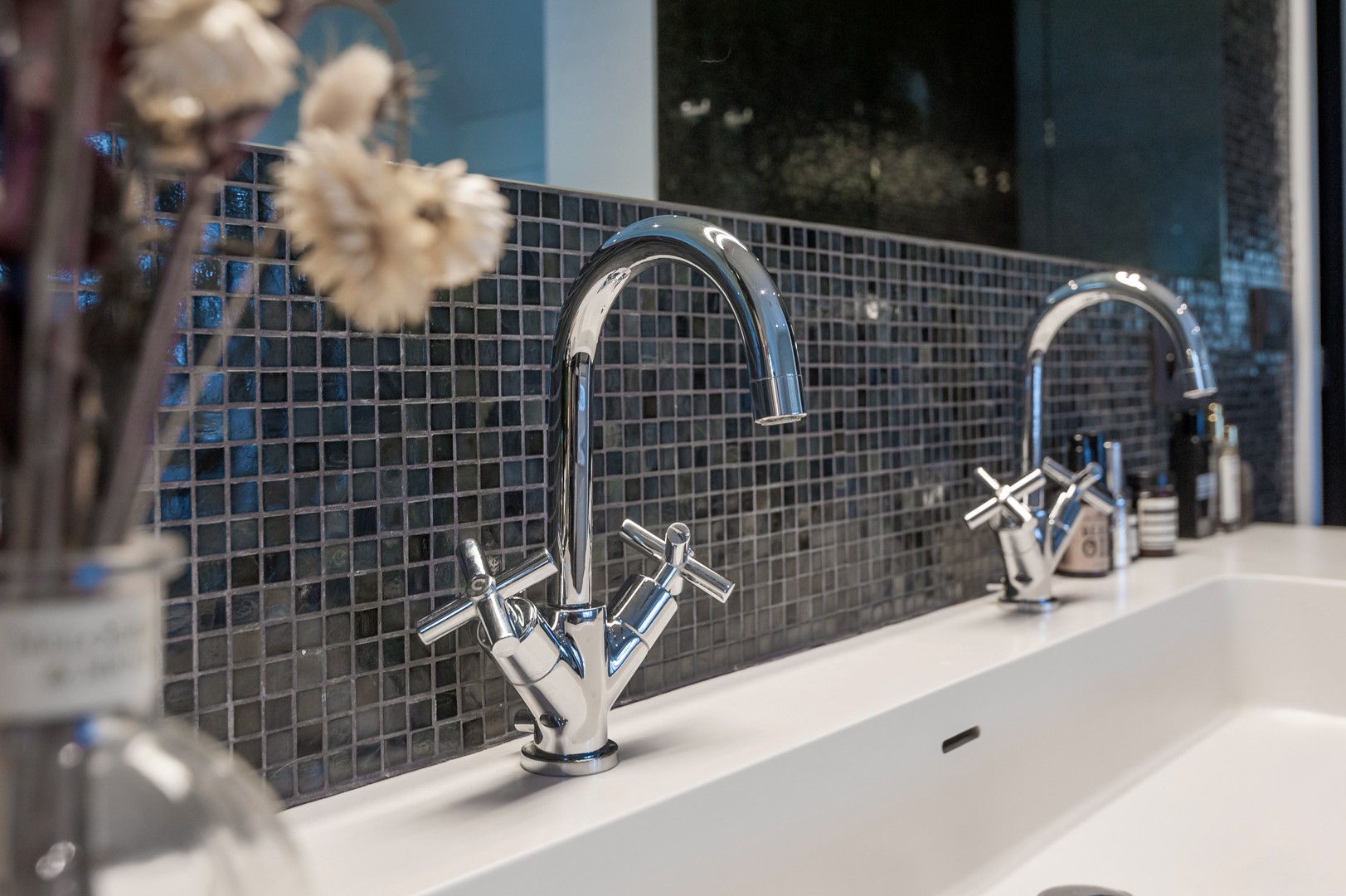 PRACHTIGE EN UNIEKE VILLA MET RIETEN DAK - foto 5