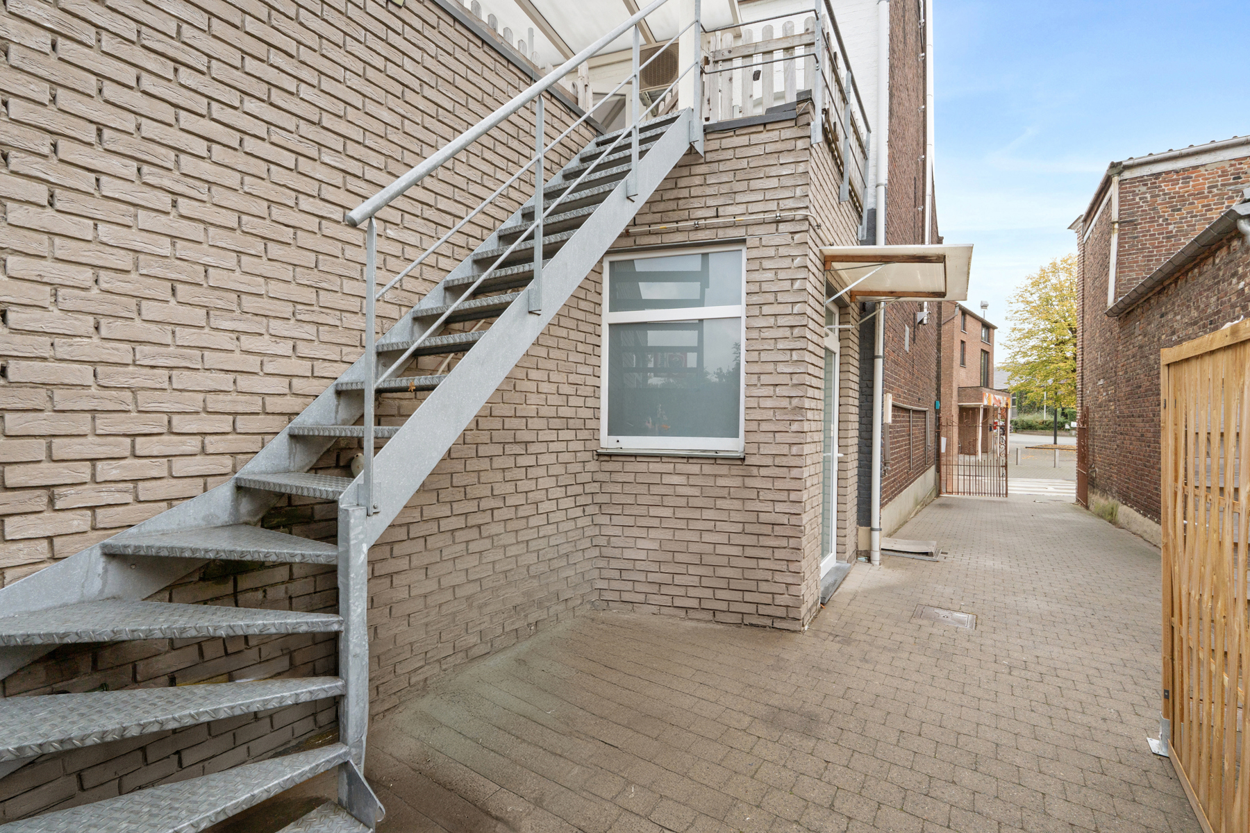 Wonen boven je eigen droomzaak in hartje Wommersom - foto 2