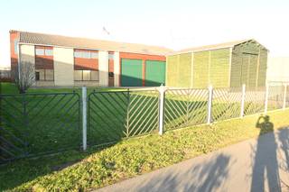 Commercial à louer à Maldegem