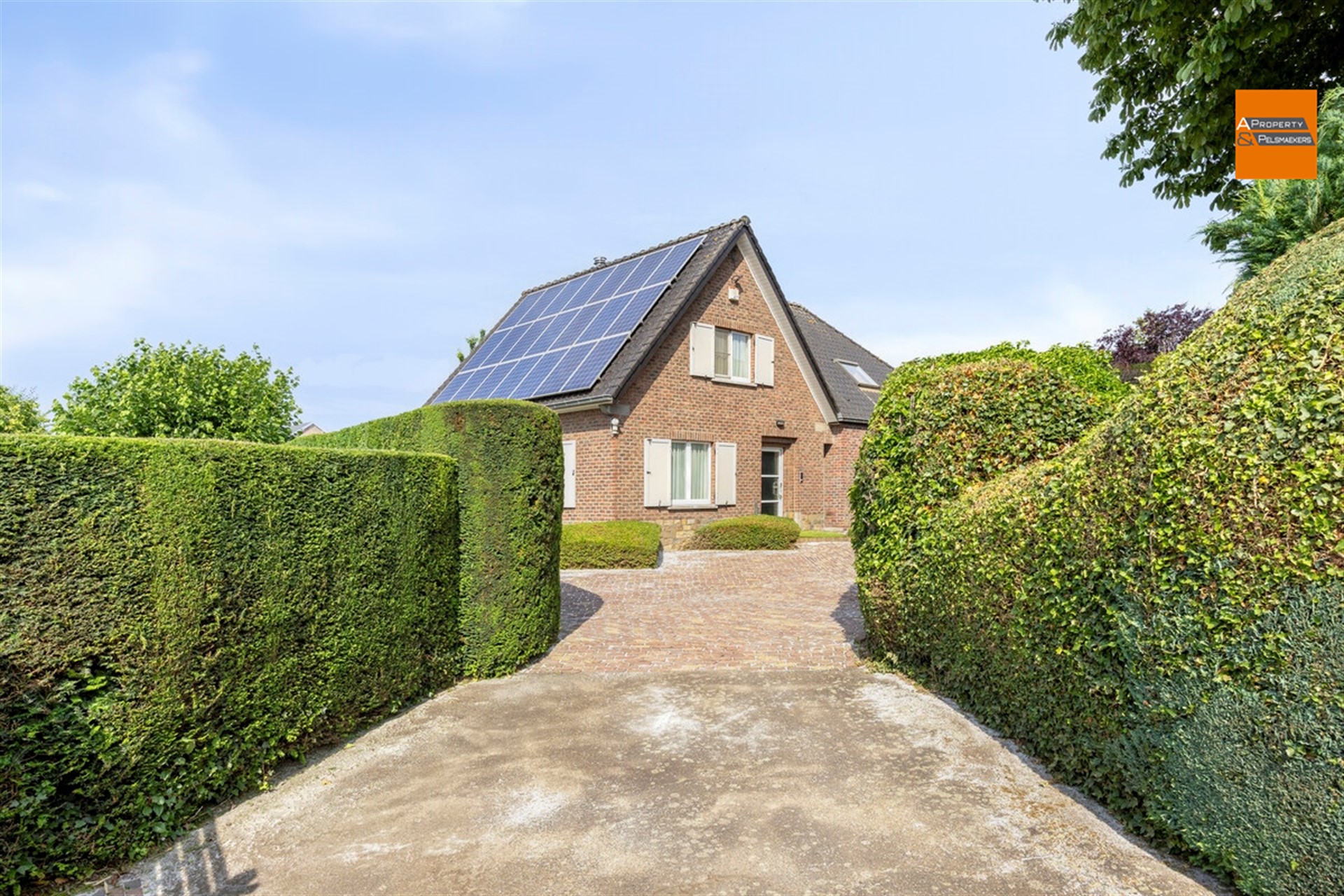 Gerenoveerde villa 3 kamers met prachtige tuin. - foto 1