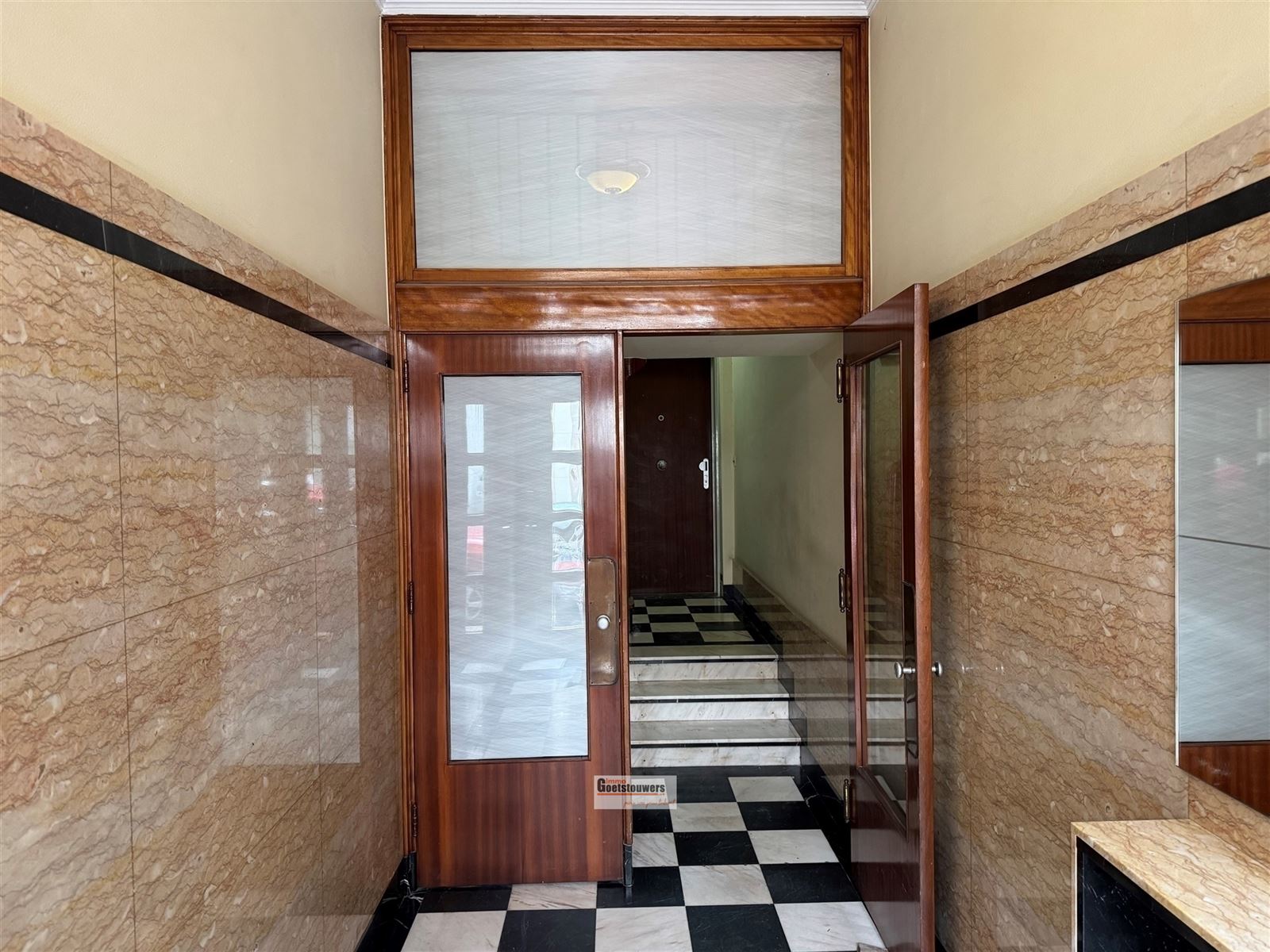 Ruim gerenoveerd appartement, 2 slpks, grote tuin, kelder - foto 4