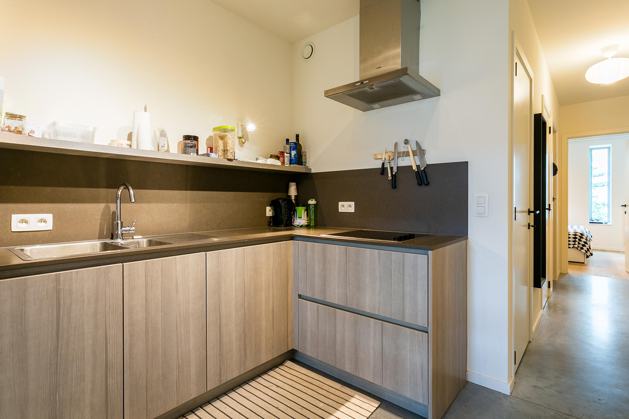 Bemeubeld éénslaapkamerappartement op Nieuw Zuid te huur - foto 4