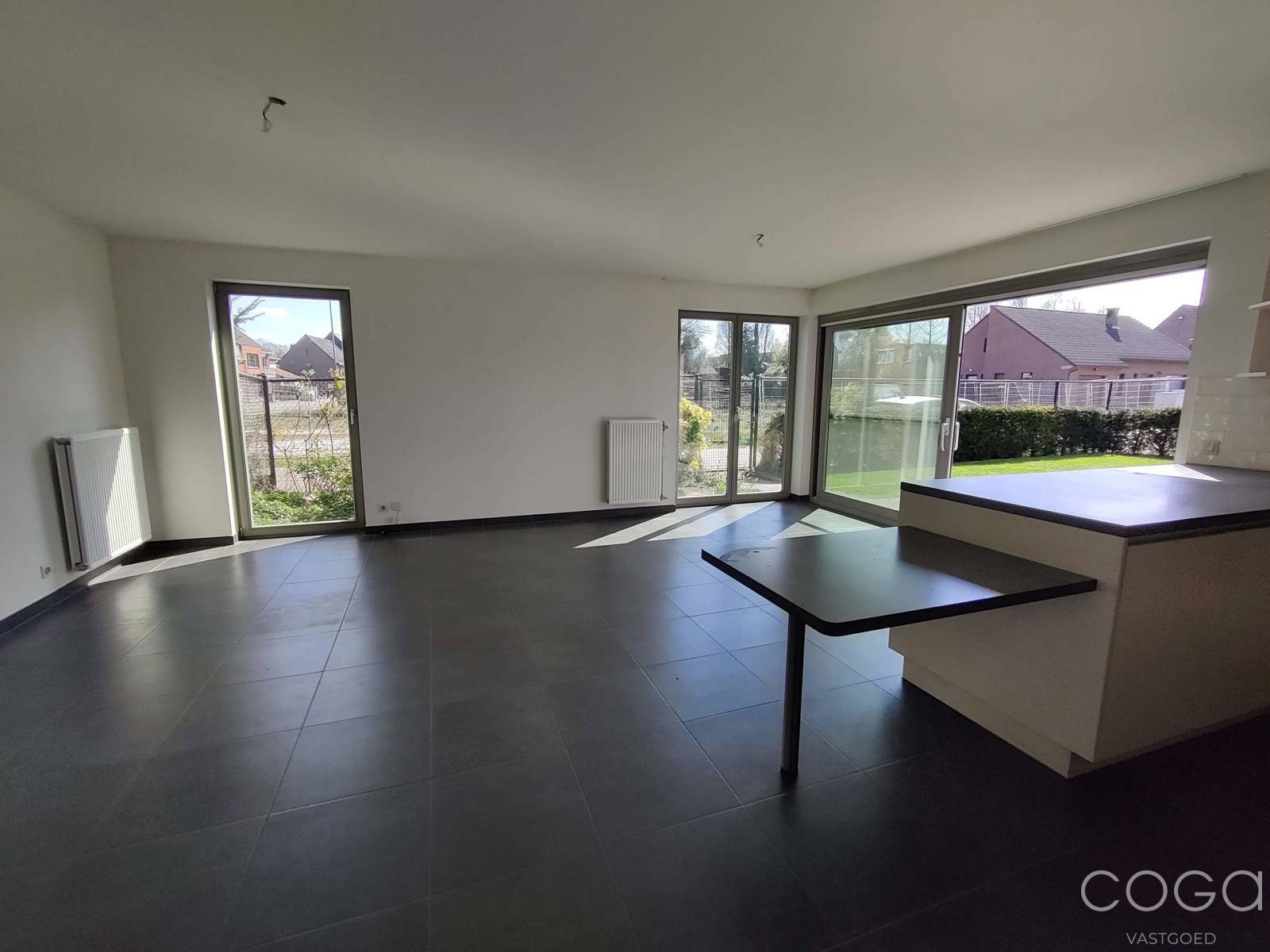 Appartement met tuin en garage - foto 4